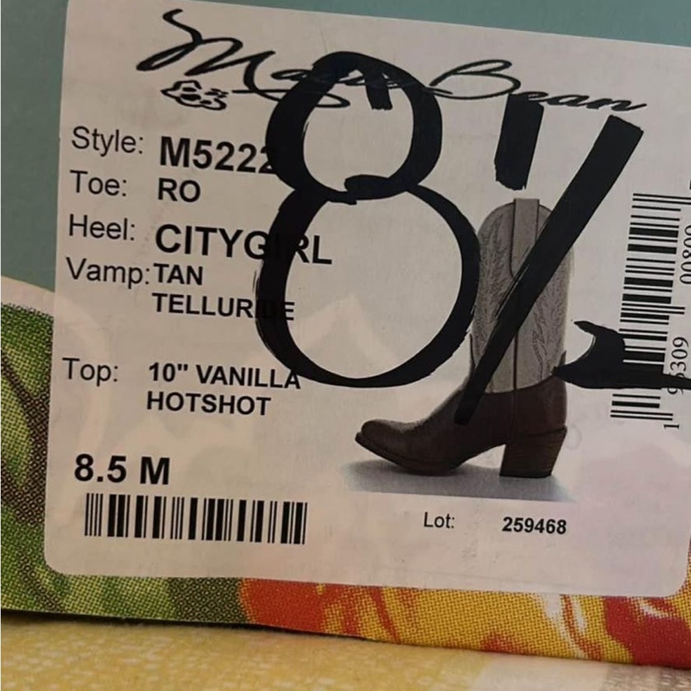 Cowboy boots size 8.5